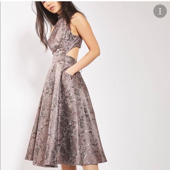 Topshop Dresses & Skirts - Topshop midi dress